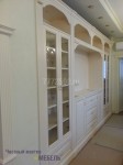 Шкаф в классическом стиле